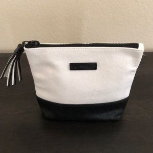 New Cosmetic pouch